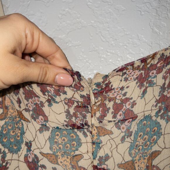 To The Max Cream Peacock Printed 100% Silk Dress Size‎ 4 - Picture 7 of 8